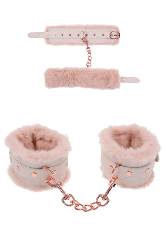 Algemas De Peluche & Pele Vegana